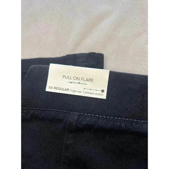 M Jeans Pull on High Rise Flare by Maurices size XS NWT Sold Out Online - Picture 5 of 6
